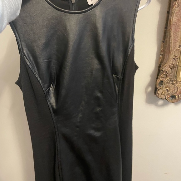 Leather dresses banana republic and ck - Picture 8 of 8